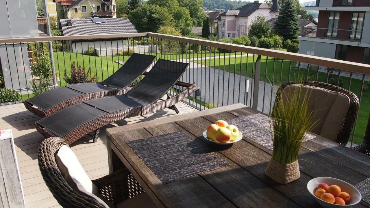 Apartment Schlosspark Am Traunsee Altmuenster Exterior photo